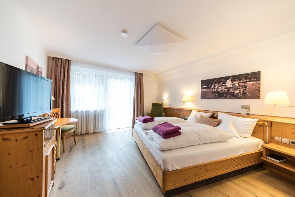 Naturparkhotel Adler Волфах Екстериор снимка