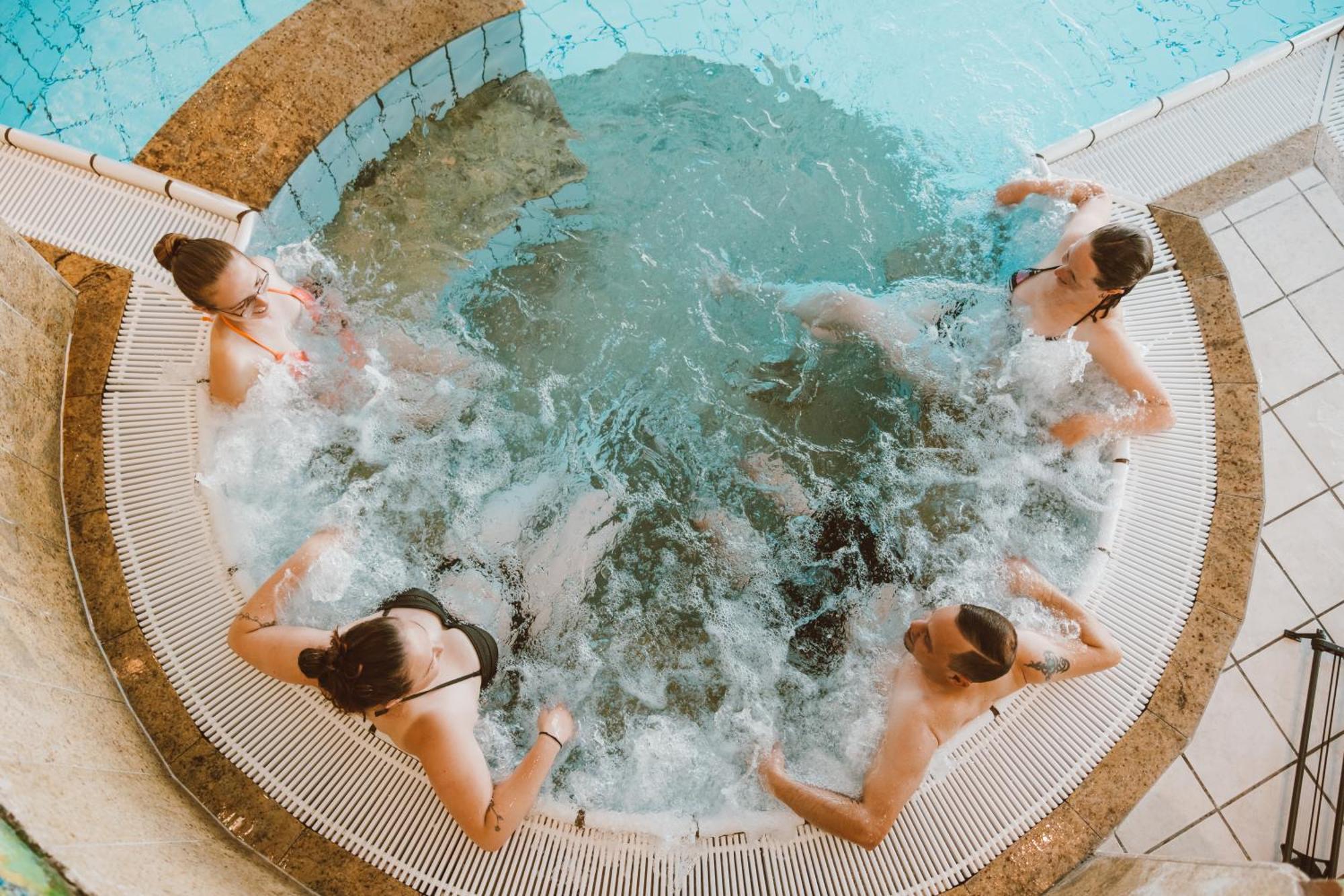 Naturparkhotel Adler Волфах Екстериор снимка